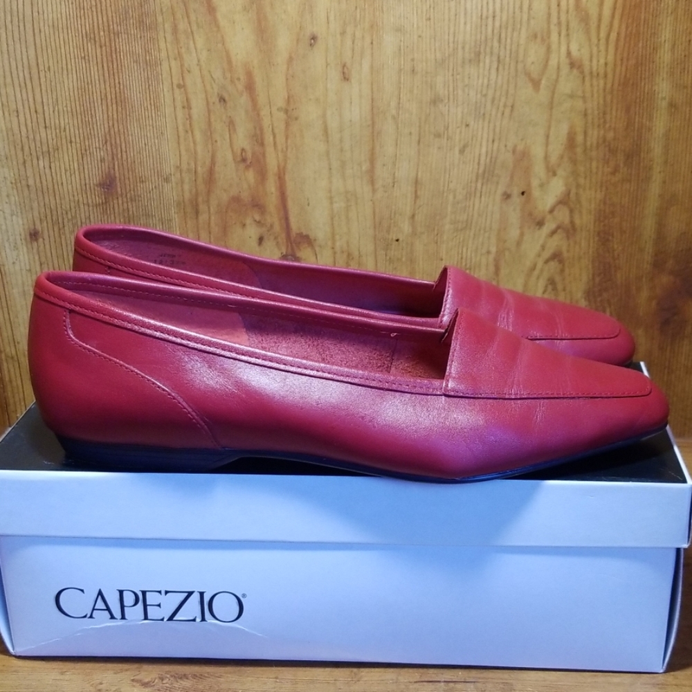 Capezio Red Leather Style Slip-On Shoes 9.5M